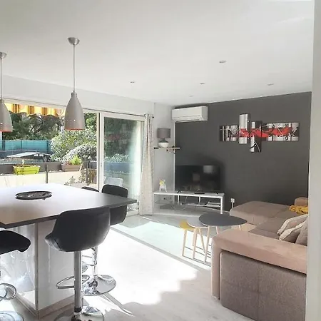 Le Silene Apartment